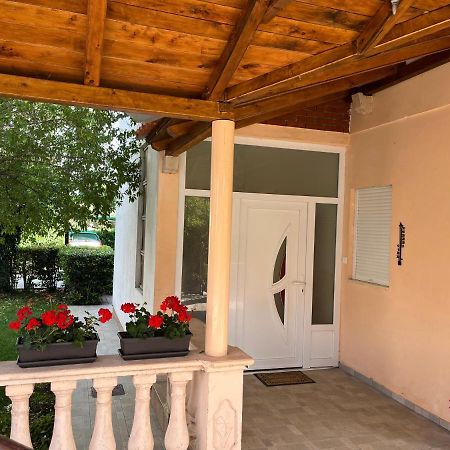 Apartment Ruzica Sukošan 외부 사진