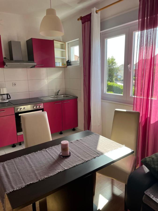 Apartment Ruzica Sukošan 외부 사진
